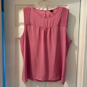 Ann Taylor pink sleeveless blouse XXL